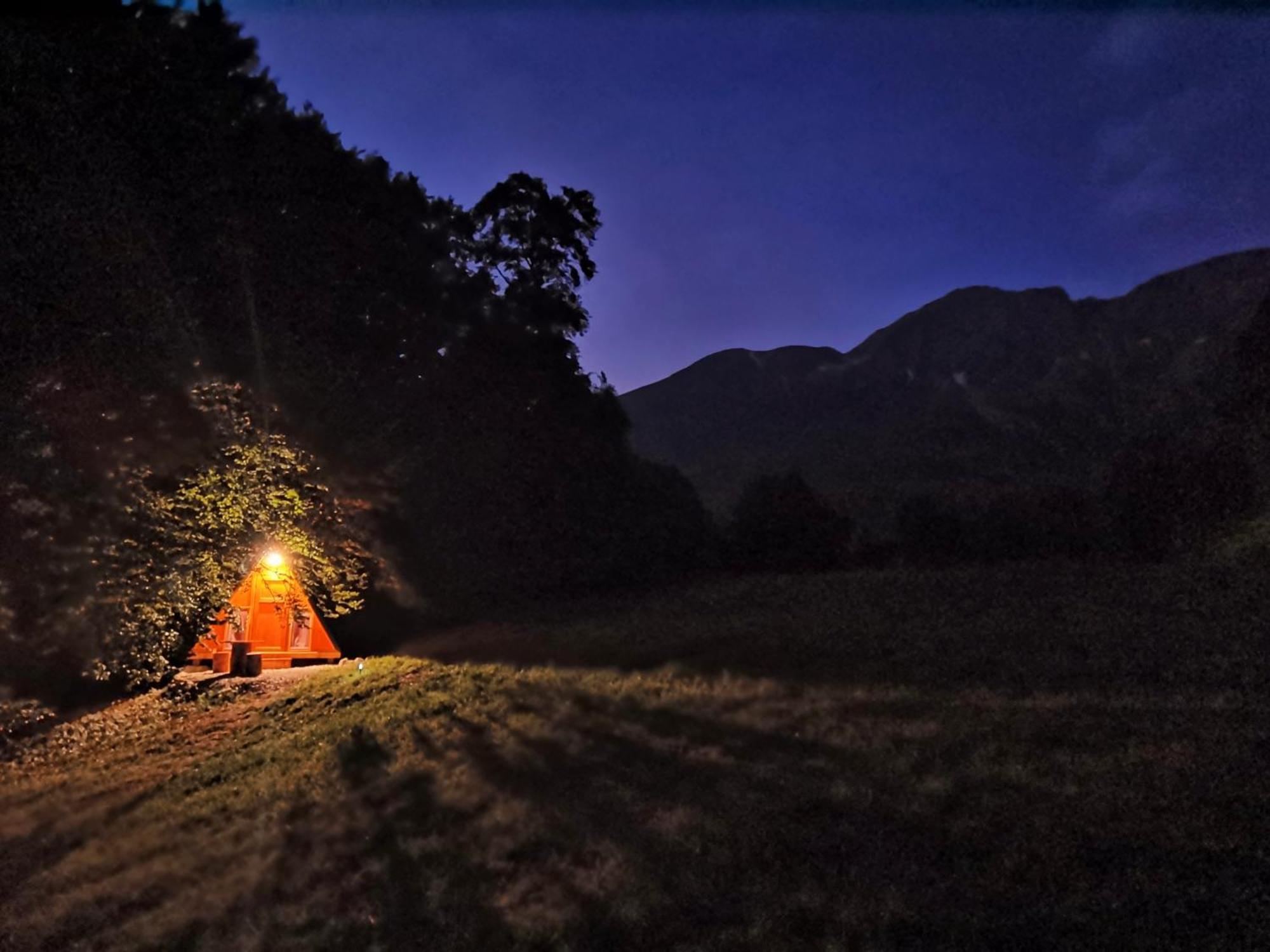 Glamping Krn Hotel Kobarid Ngoại thất bức ảnh