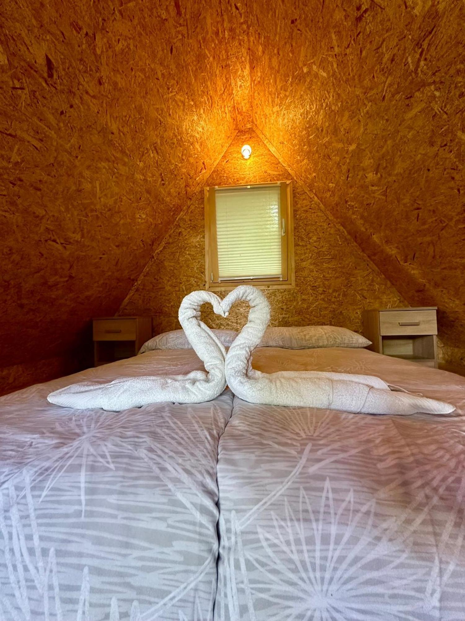 Glamping Krn Hotel Kobarid Ngoại thất bức ảnh